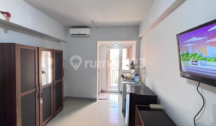 For Sale Fast: Bintaro Park View 1BR Apartment, Semi-Furnished, Ready to Occupy, Floor 7, Near Toll Road.