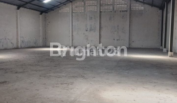 Affordable Strategic Warehouse with Container Access Near Palur Solo