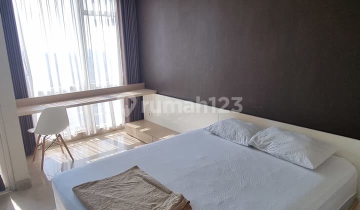 Sewa Menteng Park Studio Furnished Interior Harga Murah