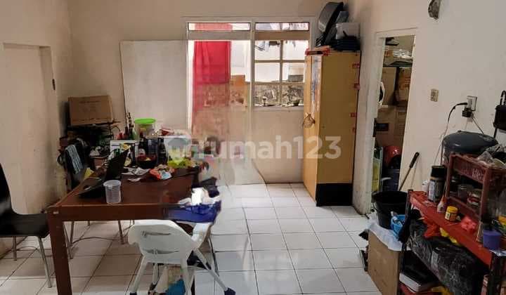 Boarding House + Residence Setra Sari, Bandung