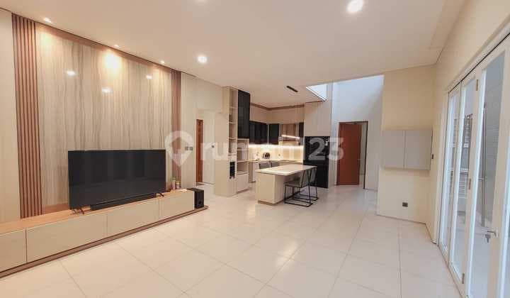 Turun Harga! Luxury Home At Muara, Bandung