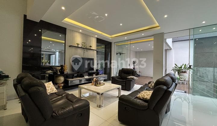 Rumah Lux Cluster Exclusive Mekar Wangi, Bandung