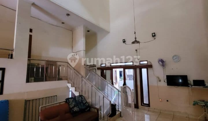 Rumah Bagus Sayap Surya Sumantri Setrasari, Bandung