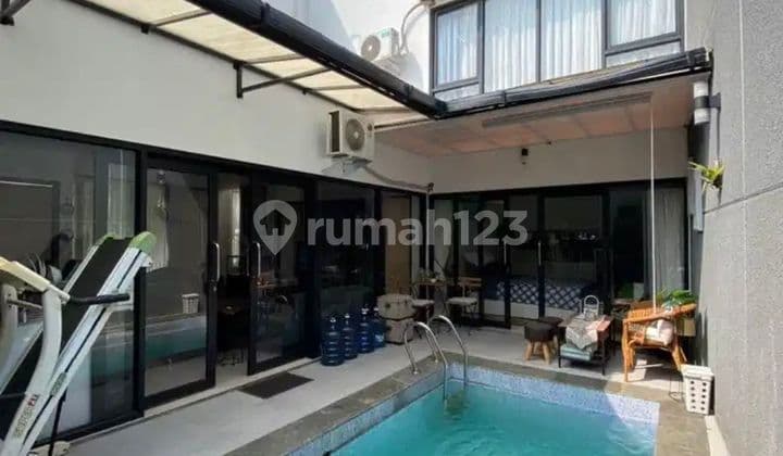 Rumah Bagus Semi Furnished di Pondok Hijau, Bandung