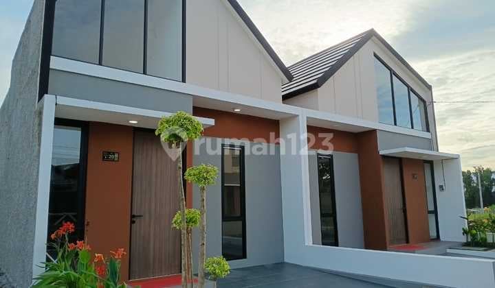 Rumah Baru di Perumahan Serenity Kopo Katapang, Free AJB