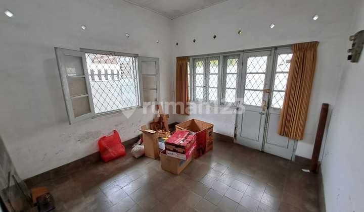 Rumah Lama Terawat Di Sayap Pasirkaliki - Kebon Kawung, Shm