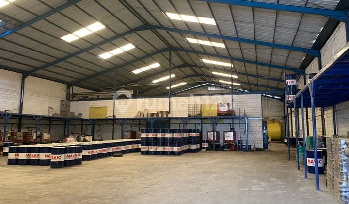 Gudang di Komplek Industri Kopo Katapang, SHM, Akses Kontainer 40"