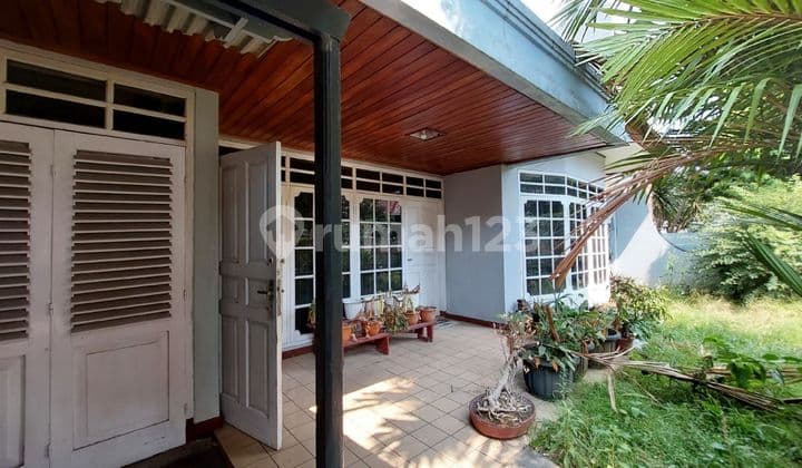 Rumah di Perumahan di Gunung batu SHM Butuh Renovasi Barat