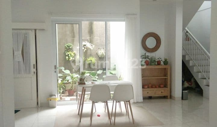 Rumah Bagus di Perumahan Pasir Luyu 2 Lantai SHM