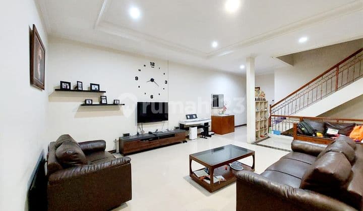 Ruko di Komplek Kurdi 161 m SHM Bagus