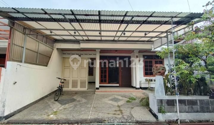 Rumah Bagus di Komplek Sakura Pratista Pasirkoja SHM Selatan