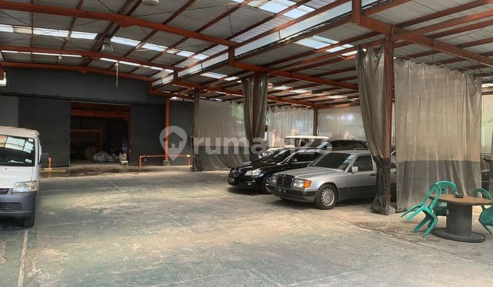 Gudang Bagus di Mainroad JL.Soekarno Hatta SHM 1596 m Utara