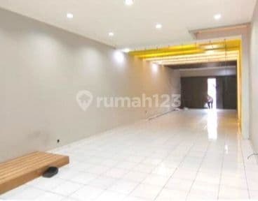 Ruko di Garut Kota 209 m SHM Bagus 2,5 lantai