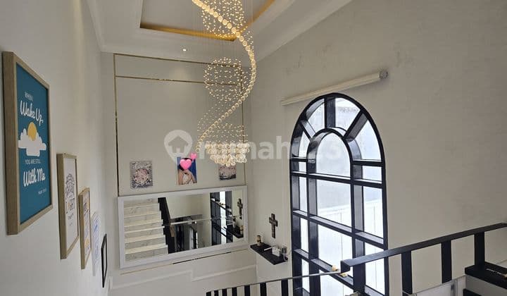 American Modern House di Bandung Utara- Gegerkalong Permai, SHM