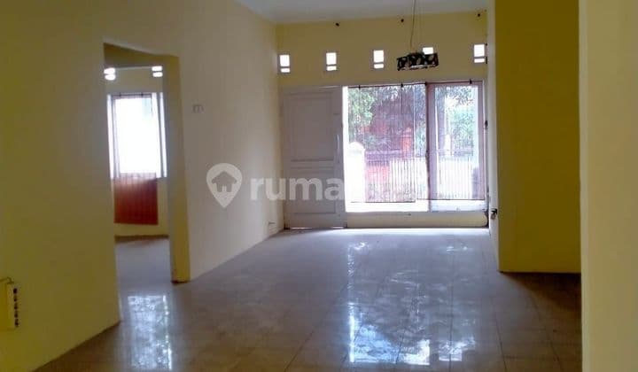 Rumah 1 Lantai Siap Huni di Antapani SHM