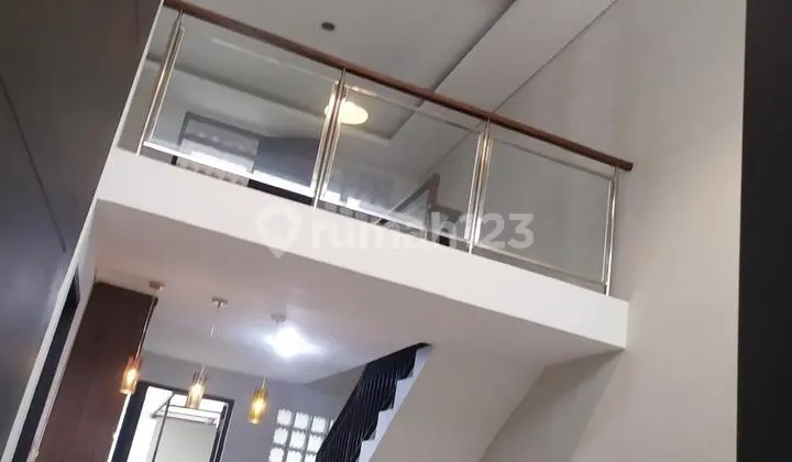 Rumah Modern & Taman Luas Di Kopo Safira, Shm, Dekat Mall