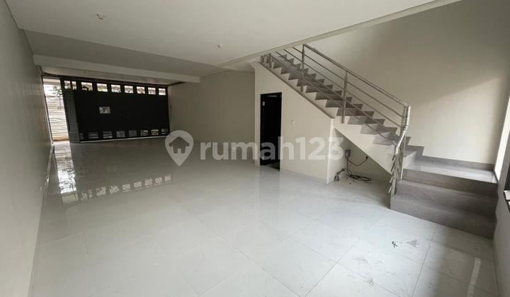 Ruko Bagus Di Cibaduyut Sayap Kopo Area Komersil Cocok Untuk Usaha / Kantor, Shm Selatan