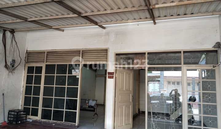 Rumah Lama Di Komplek Kurdi - Sayap Moch Toha, Shm