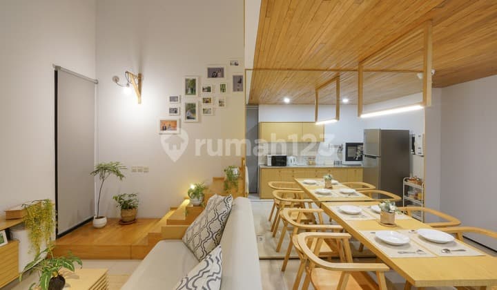 Rumah Japandi House di Sayap Jl. Peta, SHM Timur