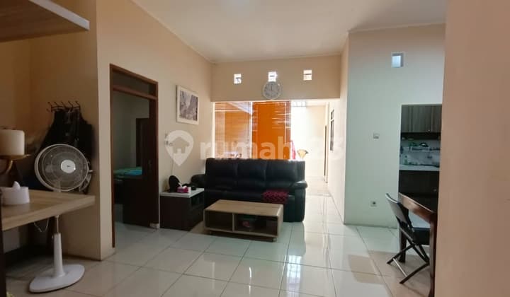 Rumah Bagus Semi Furnished di Taman Kopo Indah 2, Bandung