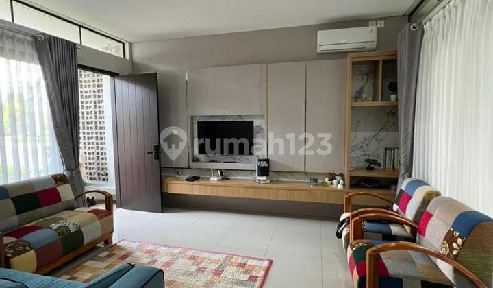 Rumah Summarecon Bandung Cluster Flora Siap Huni Bagus Full Furnished SHM Summarecon Bandung, Bandung