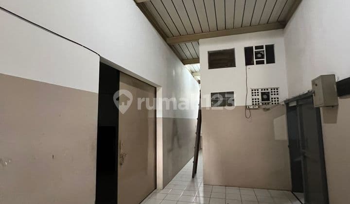 Rumah Taman Holis Indah 1 Siap Pakai Cocok untuk Gudang Kantor & Home Industry
