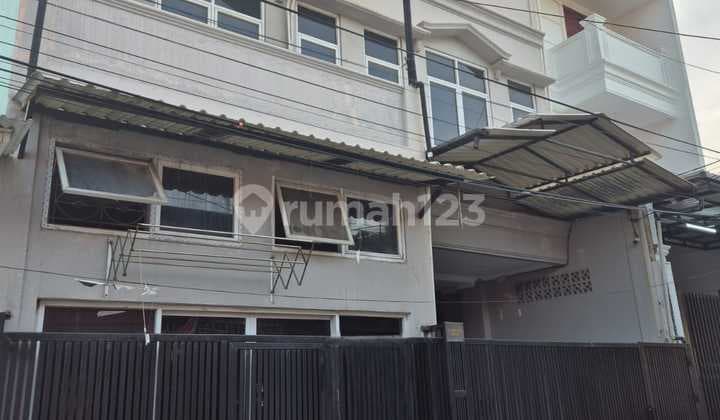 Dijual Rumah Siap Huni Jelambar , Jakartabarat