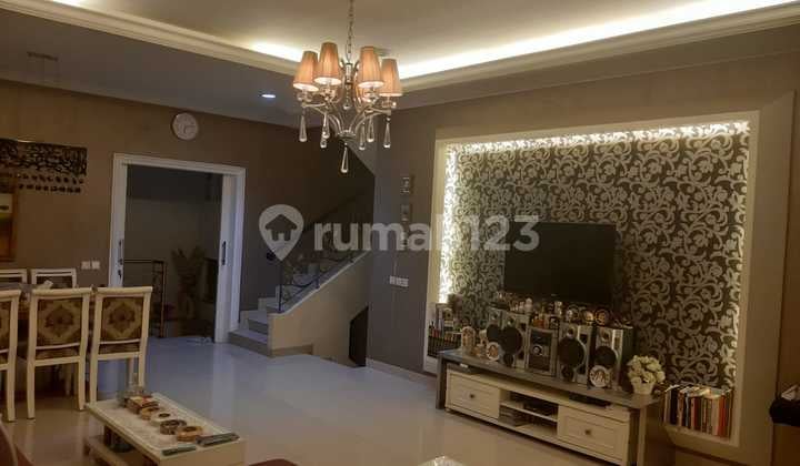 Dijual Rumah Bagus Green Mansion, Daan Mogot, Dekar Sunrise, Jakarta Barat