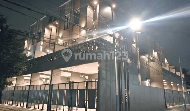 Dijual Rumah Duri Kepa, Dekat Tanjung Duren, Green Ville, Taman Ratu, Jakarta Barat