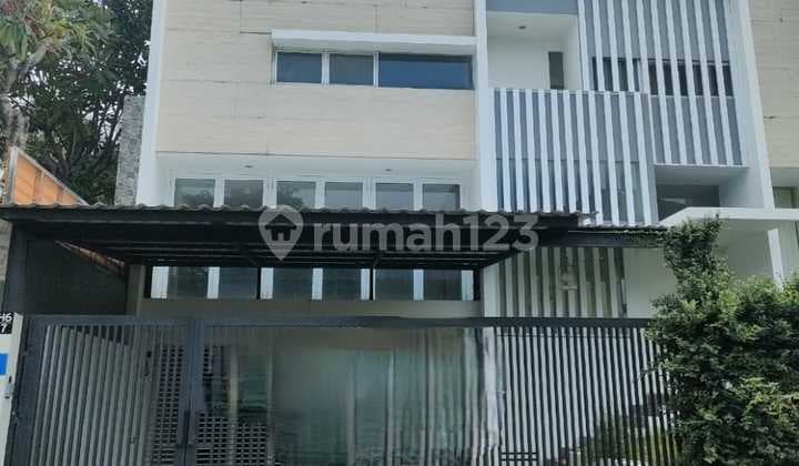 Dijual Rumah Mewah Citra 6 , Citra Garden, Dekat Taman Palem, Kalideres, Jakarta Barat