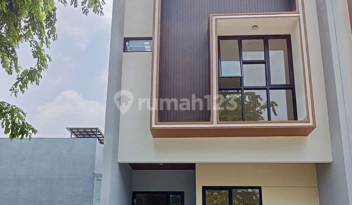 For Sale Metland Brand New Scandinavian Model House, Near Green Lake, Puri, West Jakarta