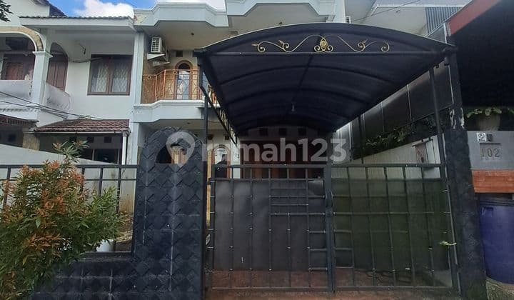 Dijual Rumah Siap Huni, Cinere Depok