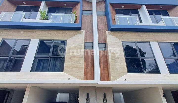 Rumah Baru Siap Huni, Cilandak Jakarta Selatan