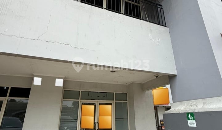 2 Lantai Ruko Moi di Kelapa Gading - Jakarta Utara