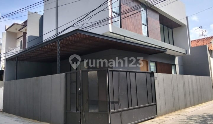 Rumah Minimalis Baru di Kelapa Gading - Jakarta Utara