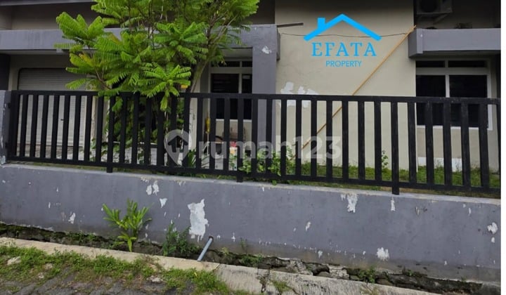 House, 1 Floor, Freehold Certificate, in East Semarang