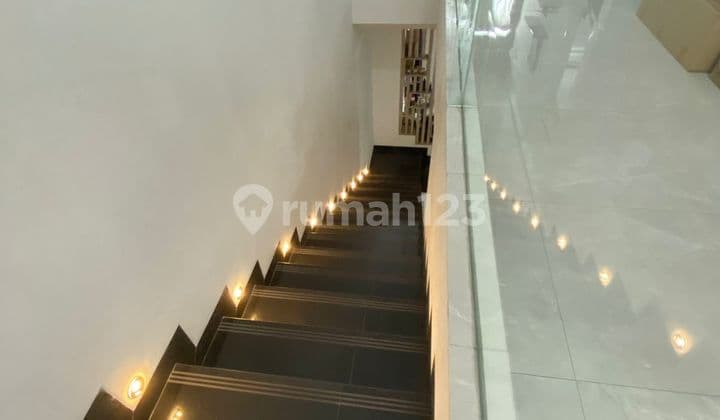 Jual Rumah Mekar Wangi