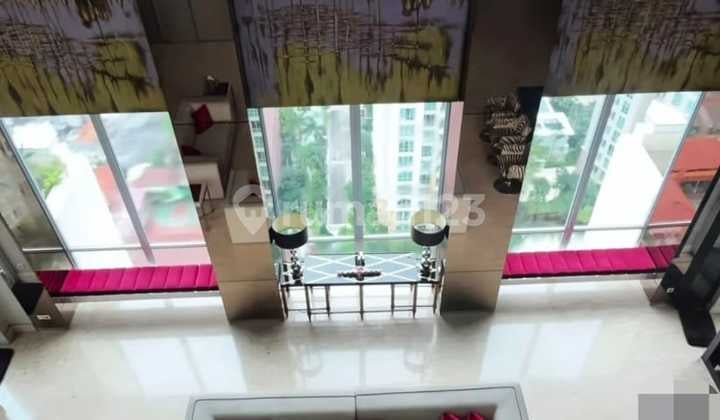 APARTEMEN TYPE PENTHOUSE DI PAKUBUWONO RESIDENCE, JAKARTA SELATAN