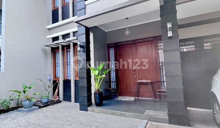 Rumah Siap Huni di Komplek Batununggal Indah
