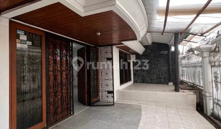 Jual Bu!!!Rumah Murah di Jl Soekarno Hatta Tengah Kota Bandung