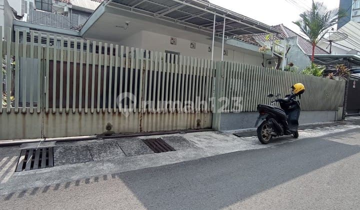 Rumah Terawat dan Siap Huni Lokasi Strategis Sayap Riau