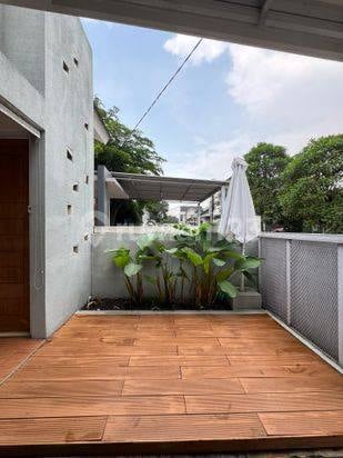 Rumah Minimalis Modern Full Furnish di Komplek Buana Soeta Dekat Summarecon
