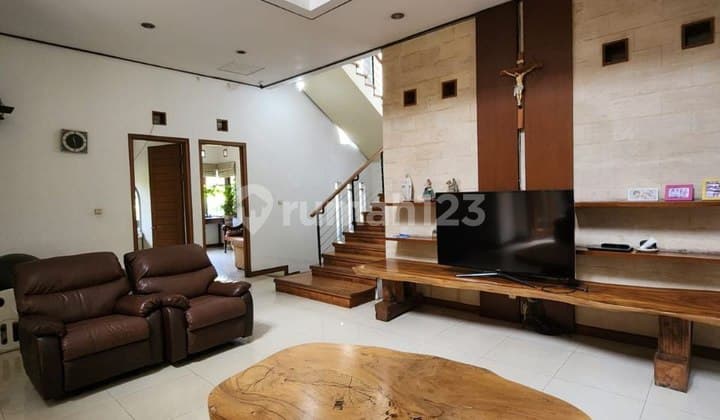 Dijual Cepat Rumah Luas Siap Huni Di Batununggal Indah