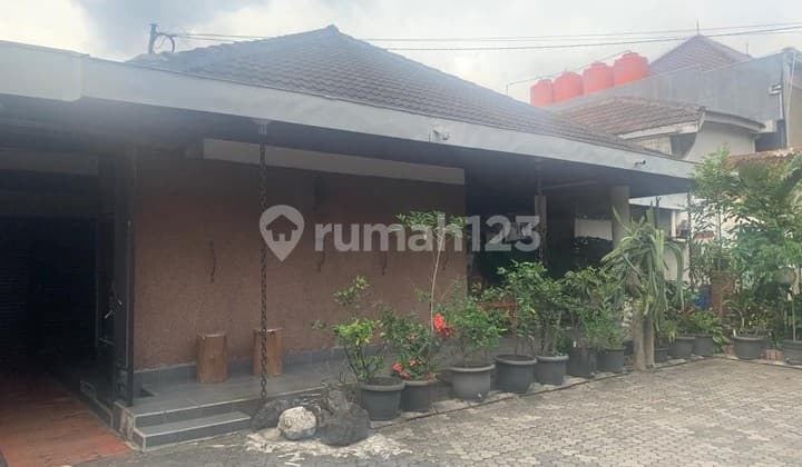 Rumah Strategis di Mainroad Dekat Pusdai dan Gedung Sate