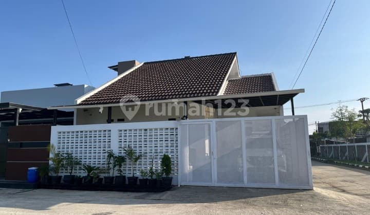 Rumah Minimalis Modern Siap Huni di Taman Cibaduyut Indah