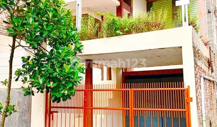 Dijual Rumah Murah, Jarang Ada, Minimalis 2 Lantai di Ujung Berung, Cijambe