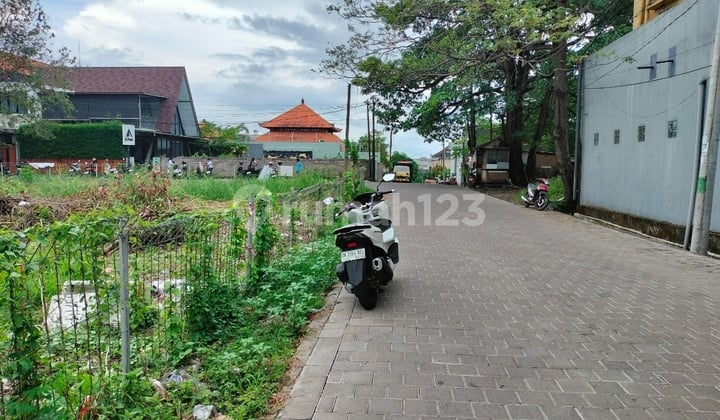 Tanah Premium Kawasan Elit Gatot Subroto Barat Denpasar Bali