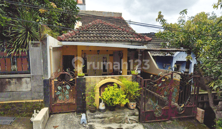 Cheap House in Sampangan, Taman Puri Sartika Housing Complex