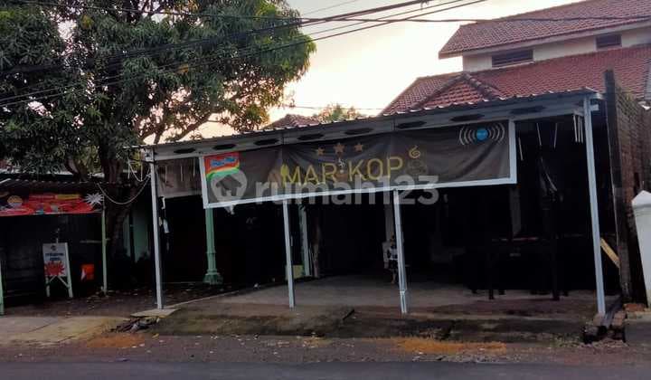 Rumah Pinggir Nol Jalan Pakal Amd