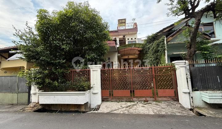 Dijual segera Rumah Hutan Kayu Jln Mangga